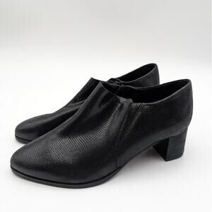 Trotters Keegan Heel Pump Women's T2059-008 Side Zip Black Size US9W EU40